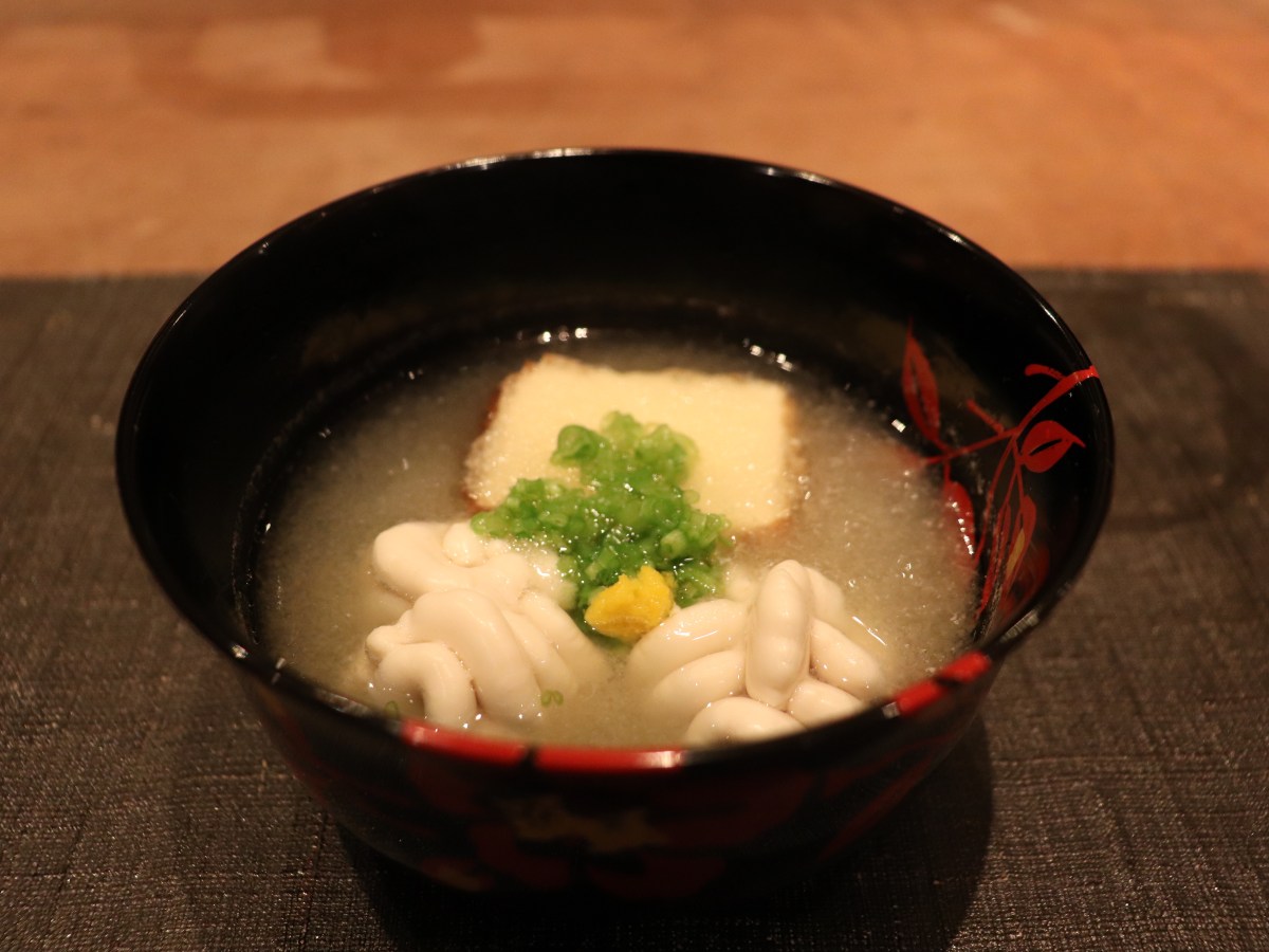 柏屋: 灌注數千年智慧及執著、層層精密計算的美麗料理 (9.0)