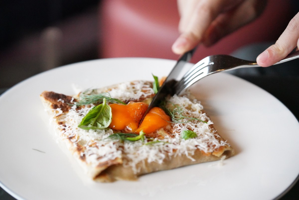 Salisterra: Pleasant food with a view and lots of sunshine&nbsp;(8.0)